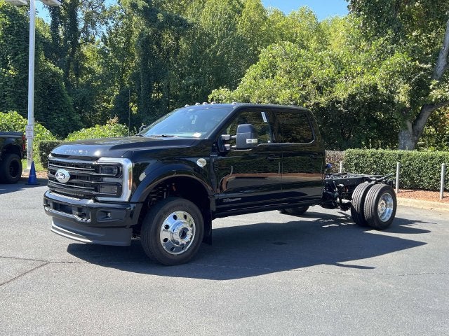 2027 Ford F-450SD Platinum DRW