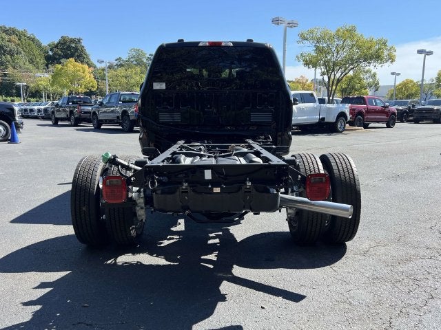 2027 Ford F-450SD Platinum DRW