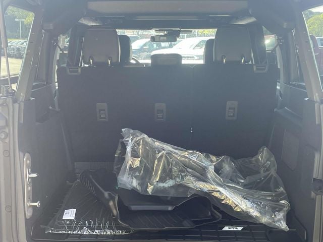 2025 Ford Bronco Badlands RTR