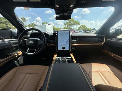 2024 Ford Expedition Platinum