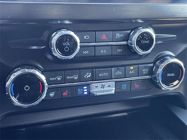 2025 Ford F-250SD Lariat BLACK WIDOW by FOX FACTORY