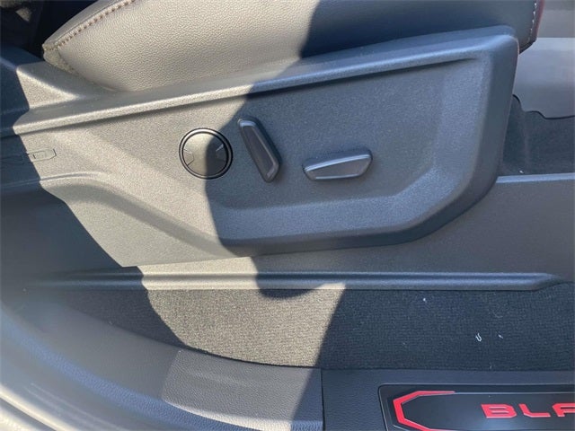 2026 Ford F-250SD Lariat BLACK WIDOW by FOX FACTORY