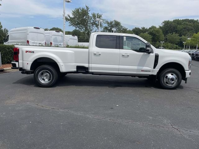 2026 Ford F-350SD Platinum DRW