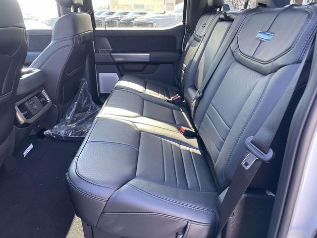 2026 Ford F-350SD Platinum DRW