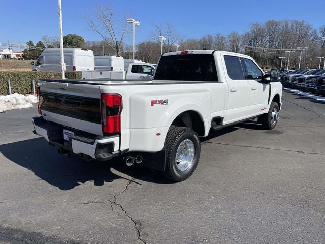 2026 Ford F-350SD Platinum DRW