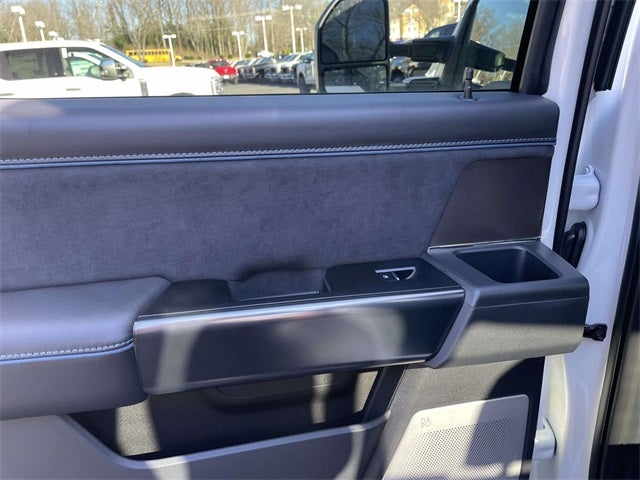 2026 Ford F-350SD Platinum DRW