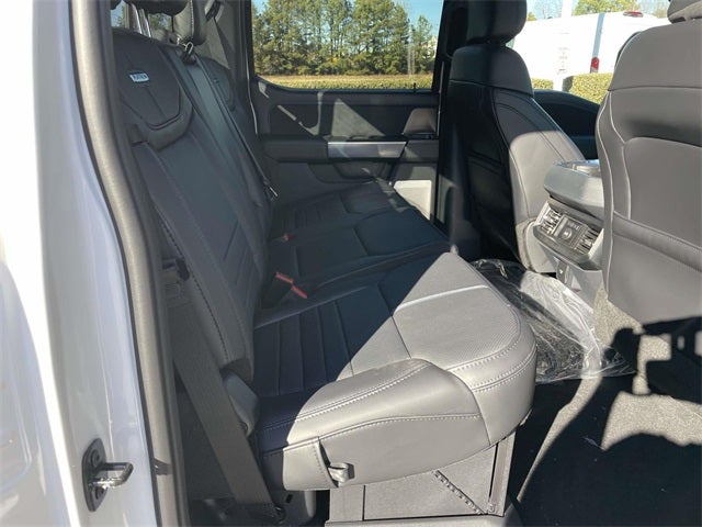 2026 Ford F-350SD Platinum DRW