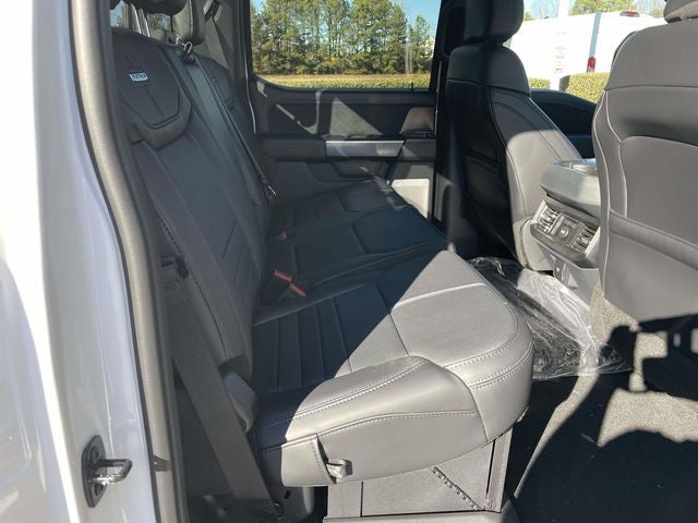 2026 Ford F-350SD Platinum DRW