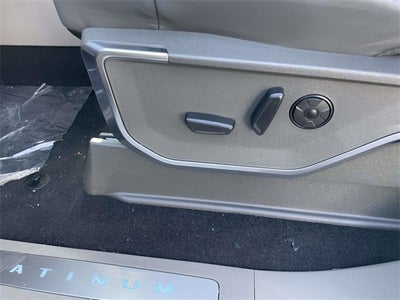 2026 Ford F-350SD Platinum DRW