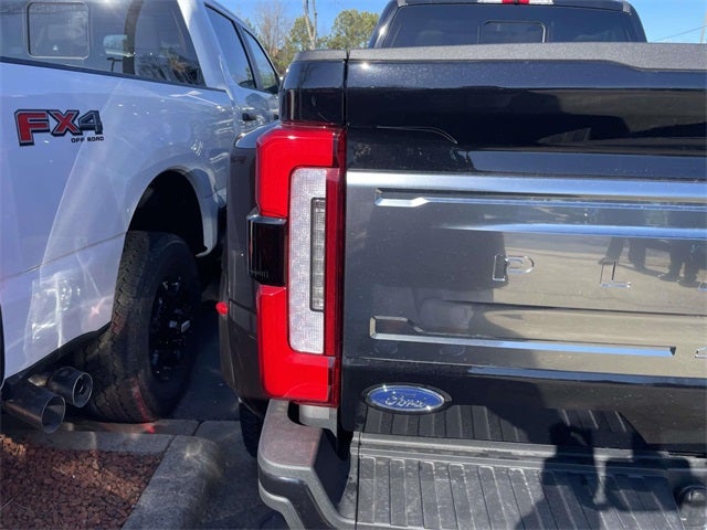 2026 Ford F-350SD Platinum DRW