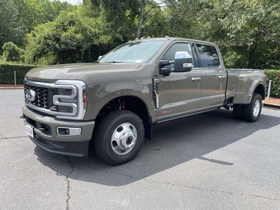 2026 Ford F-350SD Platinum DRW