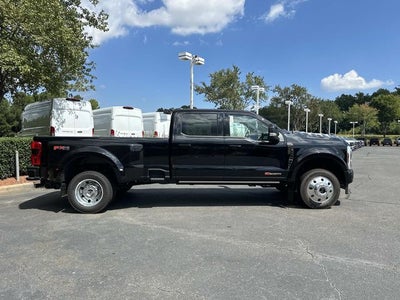 2026 Ford F-450SD Platinum DRW