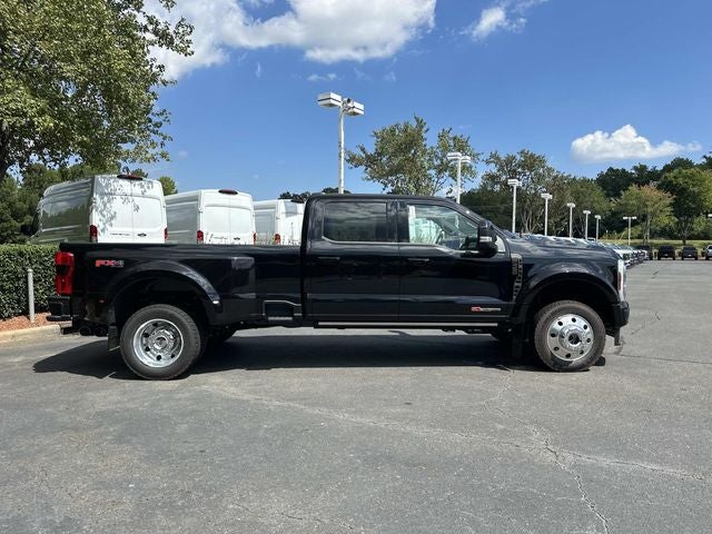 2026 Ford F-450SD Platinum DRW