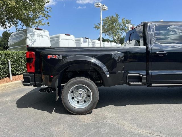 2026 Ford F-450SD Platinum DRW