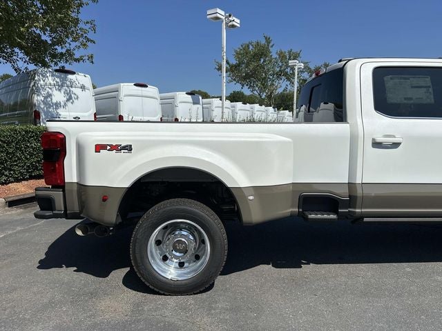 2026 Ford F-450SD King Ranch DRW