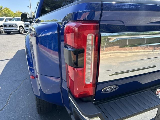 2026 Ford F-450SD King Ranch DRW