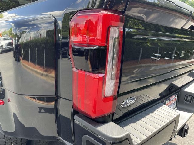 2026 Ford F-450SD Platinum DRW
