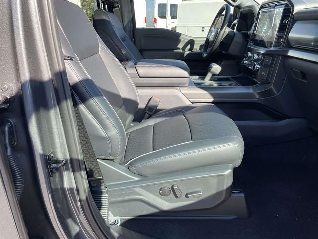 2025 Ford F-150 Lariat BLACK WIDOW by FOX FACTORY