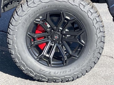 2025 Ford F-150 Lariat BLACK WIDOW by FOX FACTORY