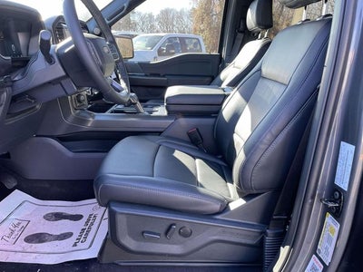 2025 Ford F-150 Lariat BLACK WIDOW by FOX FACTORY