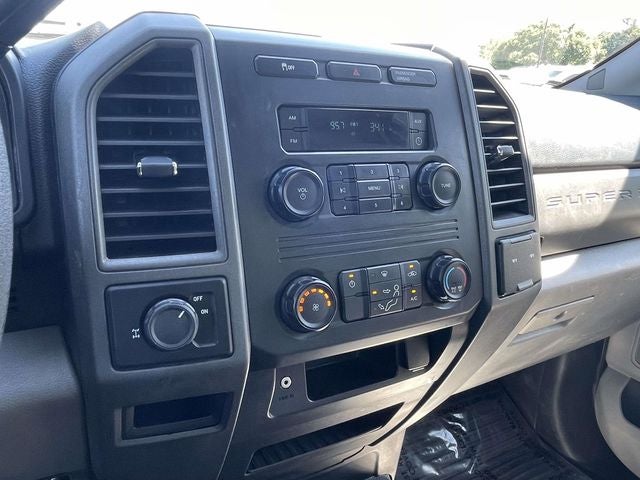 2017 Ford F-350SD XLT