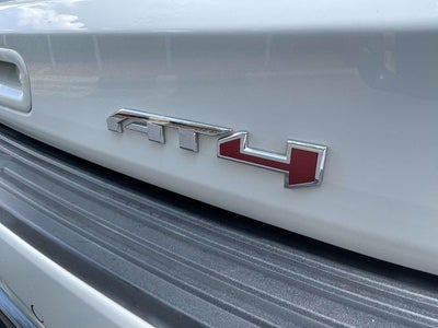 2024 GMC Yukon XL AT4