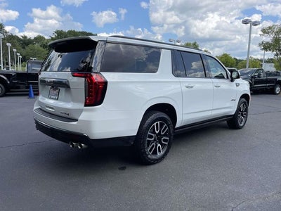 2024 GMC Yukon XL AT4