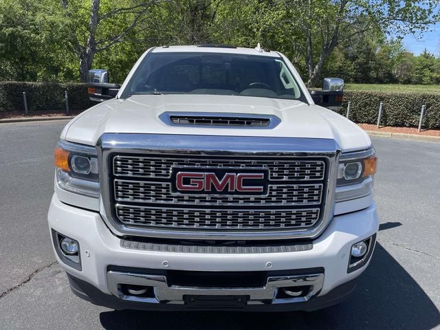 2019 GMC Sierra 2500HD Denali