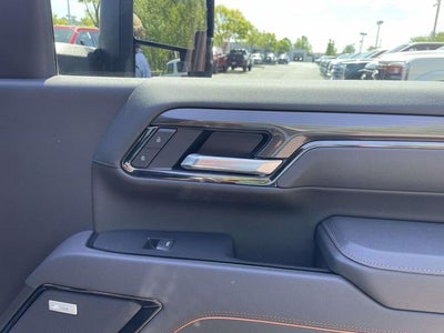 2025 GMC Sierra 2500HD AT4