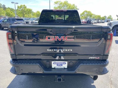 2025 GMC Sierra 2500HD AT4