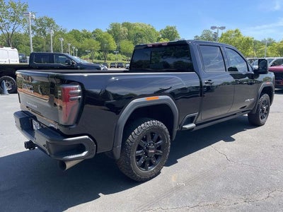 2025 GMC Sierra 2500HD AT4