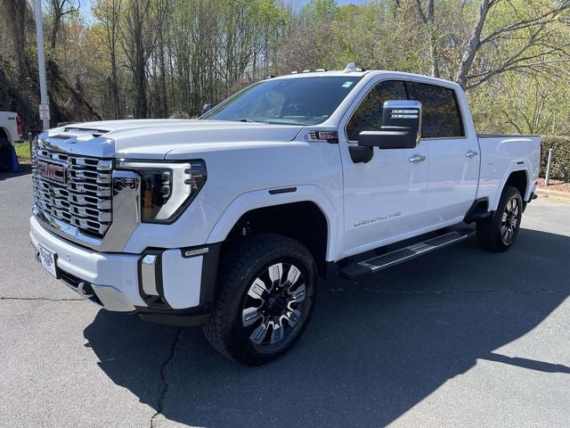 2026 GMC Sierra 2500HD Denali