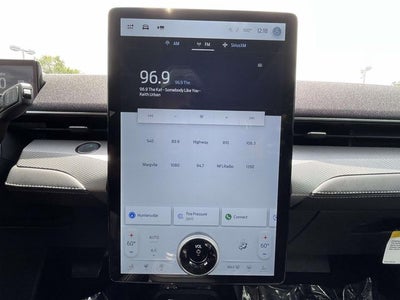 2023 Ford Mustang Mach-E California Route 1