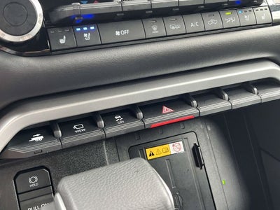 2024 Toyota Tundra Hybrid Platinum