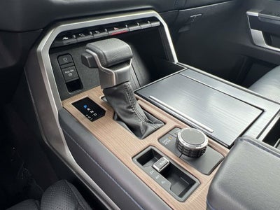 2024 Toyota Tundra Hybrid Platinum