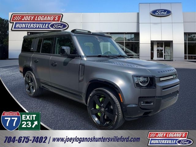 2024 Land Rover Defender 130 X-Dynamic SE