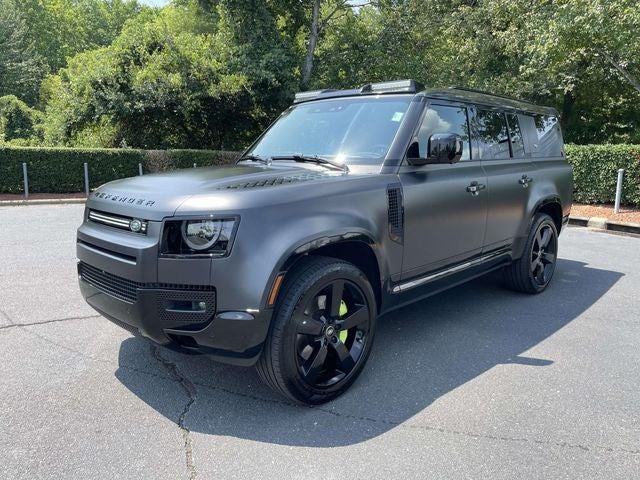 2024 Land Rover Defender 130 X-Dynamic SE