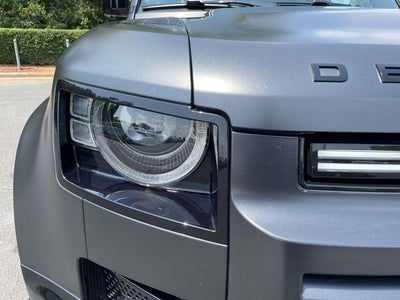 2024 Land Rover Defender 130 X-Dynamic SE