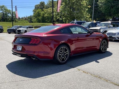 2022 Ford Mustang EcoBoost