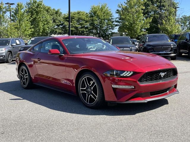 2022 Ford Mustang EcoBoost