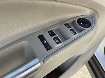 2017 Ford C-Max Hybrid SE