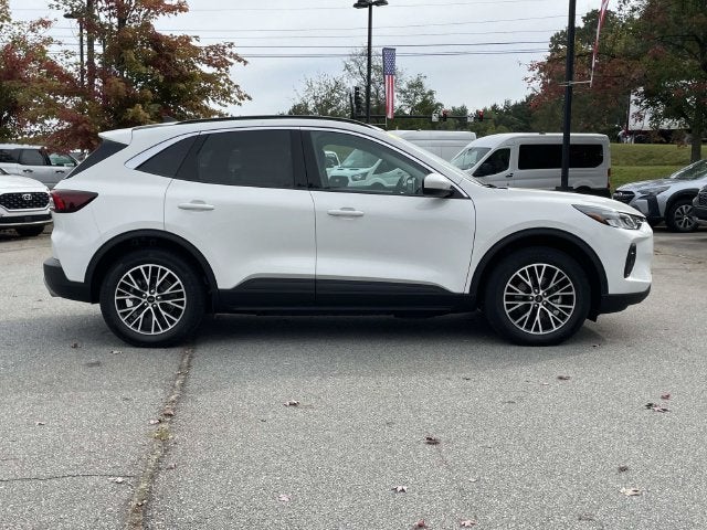 2024 Ford Escape Plug-In Hybrid Base