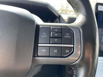 2023 Ford F-150 Lightning Lariat