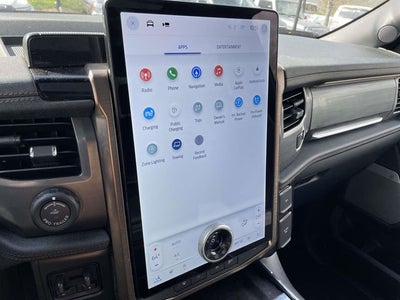 2023 Ford F-150 Lightning Lariat