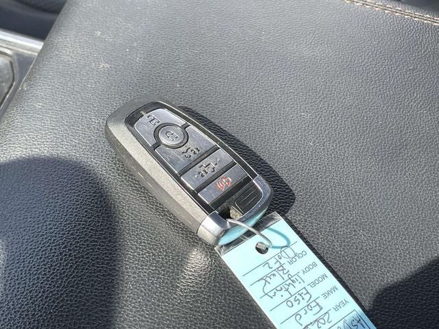 2023 Ford F-150 Lightning Lariat