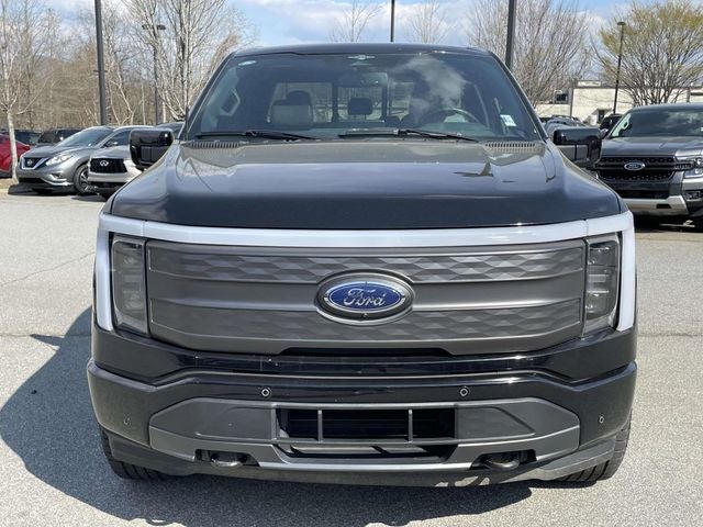 2023 Ford F-150 Lightning Lariat