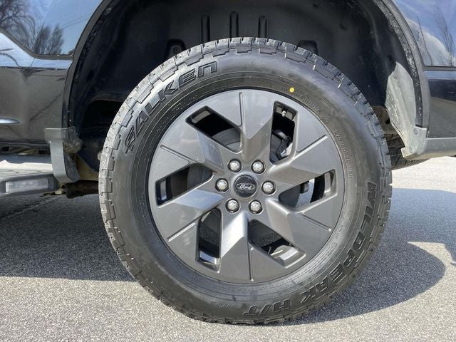 2023 Ford F-150 Lightning Lariat