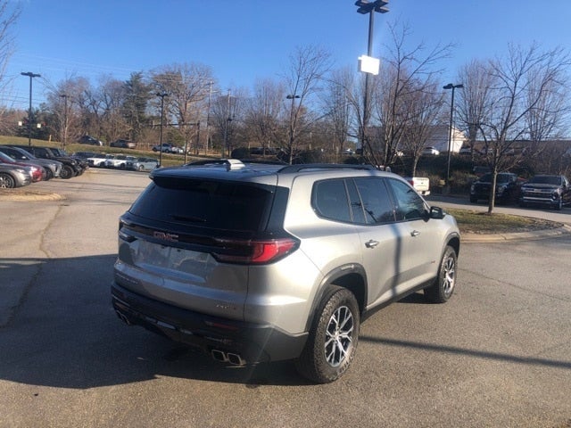 2024 GMC Acadia AT4