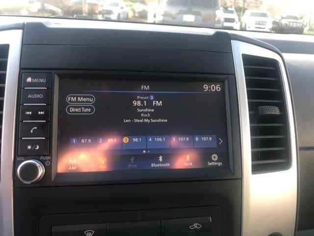 2021 Nissan Frontier SV