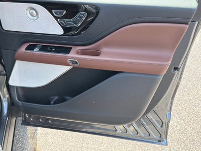 2027 Lincoln Aviator Reserve Premium